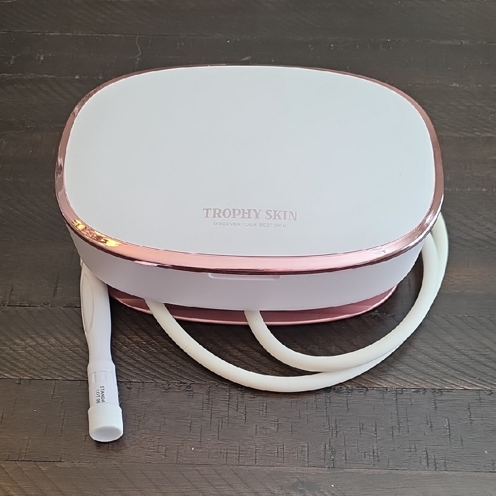 Trophy Skin Microdermabrasion Device